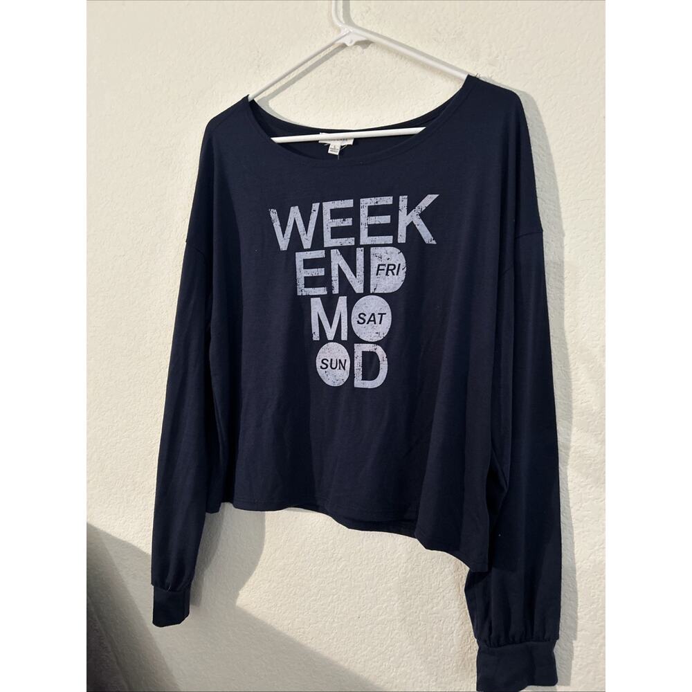 Women’s Large Top NWT Weekend Mood Soul Cake
